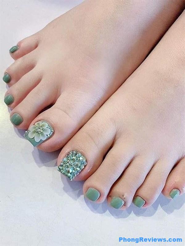 120 Màu nail chân đẹp màu sơn móng chân tôn da 2023