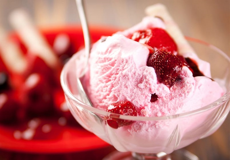 3 Cách làm kem dâu ngon ngọt lạ miệng đơn giản cực dễ làm