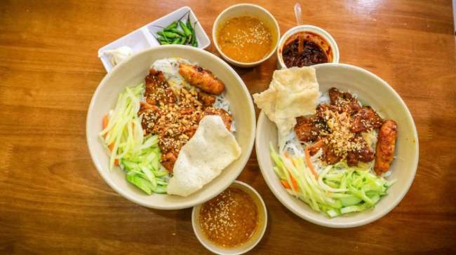 cach-lam-bun-thit-nuong-11